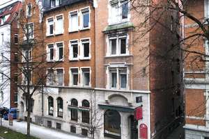 Großzügig wohnen im historischen Stadthaus – 4 Zimmer, Terrasse & beste Lage in der Ulmer Oststadt
 – Die vollständige Adresse der Immobilie erhältst du vom Anbieter., 89073 Oststadt, Ulm – Vorschaubild 2