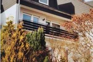 Reihenmittelhaus mit 6 Zimmern in Usingen-Eschbach – Uhlandstr. 13, 61250 Usingen – Vorschaubild 1