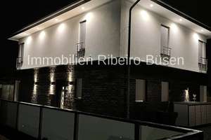 Perfekte Balance -
Moderne Stadtvilla
für gehobene Ansprüche – Die vollständige Adresse der Immobilie erhältst du vom Anbieter., 41066 Bettrath-Hoven, Mönchengladbach – Vorschaubild 64