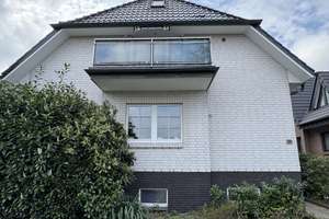 Weihnachten am eigenen Kamin! 4–Zimmer-Maisonette–Hochparterrewohnung in Schnelsen – Die vollständige Adresse der Immobilie erhältst du vom Anbieter., 22457 Schnelsen, Hamburg – Vorschaubild 3
