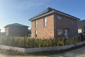 Neubau: freundliches 7-Zimmer-EFH mit Einbauküche in Escheburg – Zum Lehmbarg 1, 21039 Escheburg – Vorschaubild 6