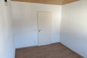 Freistehendes Haus mit 2 Wohnungen, großem Garten und Sauna – Karlsruhe (Kreis) – Vorschaubild 10