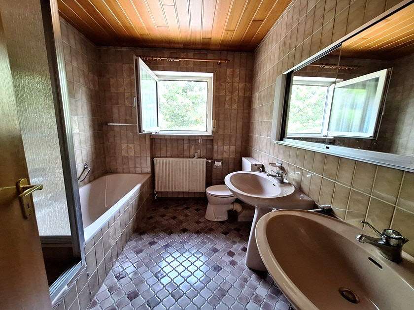 Immobilie in Philippsburg - Freistehendes Zweifamilienhaus in  Randlage in Philippsburg-Huttenheim! - Bild 5