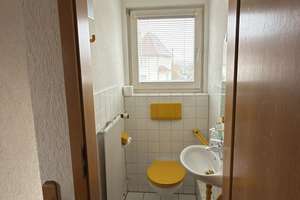 Charmantes Einfamilienhaus in ruhiger Lage mit großem Garten, Garage & viel Nutzfläche – Die vollständige Adresse der Immobilie erhältst du vom Anbieter., 72770 Betzingen, Reutlingen – Vorschaubild 34