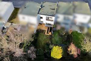 ***Bezauberndes Reihenhaus mit großem Potenzial in idyllischer Lage von Oberlinden*** – Offenbach (Kreis) – Vorschaubild 2
