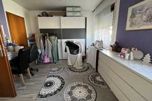 Freistehendes Zweifamilienhaus mit Garten, Terrasse, Freisitz und Doppelgarage in ruhiger Lage – Northeim (Kreis) – Vorschaubild 9