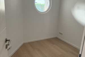 Leverkusen-Waldsiedlung komplett sanierte 2-Zimmer-Wohnung Leverkusen- – Leverkusen – Vorschaubild 5