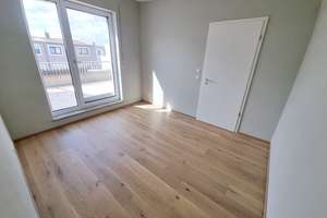 Modernes Familienhaus mit Dachterrasse in Regensburg-Burgweinting – einziehen und zuhause ankommen – Die vollständige Adresse der Immobilie erhältst du vom Anbieter., 93053 Burgweinting-Harting, Regensburg – Vorschaubild 13