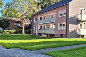 Modernisierte Erdgeschosswohnung mit Balkon in ruhiger Lage - WBS erforderlich