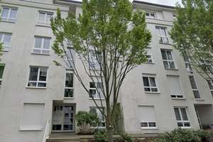 Helle 2-Zimmer-Wohnung mit großem Balkon in Wiesbaden