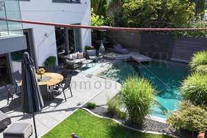 VERKAUF: Traumhaus in ruhiger Lage – Pool, Sauna & Whirlpool inklusive! – Die vollständige Adresse der Immobilie erhältst du vom Anbieter., 82205 Gilching – Vorschaubild 11