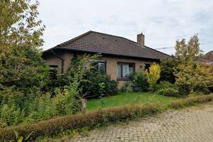Ihr neues Projekt: Bungalow mit großem Entwicklungspotenzial - schaffen Sie Ihr Traumhaus – Die vollständige Adresse der Immobilie erhältst du vom Anbieter., 26127 Dietrichsfeld, Oldenburg (Oldenburg) – Vorschaubild 2