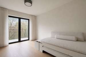ZOOVIERTEL: WOHNEN IM HAUS BRUNO LAMBART - MIT HISTORIE, DESIGN & VIEL LICHT – Schillerstrasse 12, 40237 Düsseltal, Düsseldorf – Vorschaubild 8