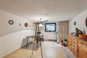 Gepflegtes RMH, ideal für eine Familie mit Terrasse, Balkon, Garage in Nürnberg-Reichelsdorf – Die vollständige Adresse der Immobilie erhältst du vom Anbieter., 90453 Reichelsdorf, Nürnberg – Vorschaubild 12