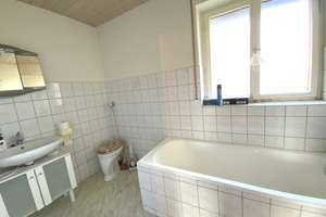 Doppelhaushälfte in Leipheim mit 2 Wohnungen – Die vollständige Adresse der Immobilie erhältst du vom Anbieter., 89340 Leipheim – Vorschaubild 24