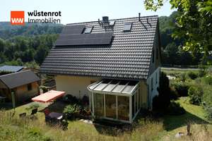 Wunderschönes Einfamilienhaus mit Einliegerwohnung, Schlossblick & großem Grundstück – Die vollständige Adresse der Immobilie erhältst du vom Anbieter., 1773 Altenberg – Vorschaubild 2