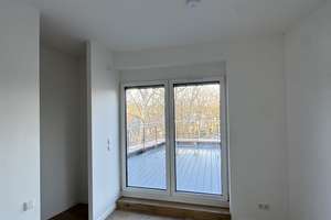 Traumhaftes Penthouse mit großer Dachterrasse & Dämeritzsee-Blick – Kanalstr. 1a, 12589 Rahnsdorf, Berlin – Vorschaubild 18