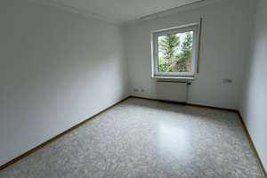 Kirchberg | 185 m² Wfl. | 148 m² Nutzfl. | 737 m² Grundstück | Doppelgarage – Die vollständige Adresse der Immobilie erhältst du vom Anbieter., 55481 Kirchberg (Hunsrück) – Vorschaubild 9