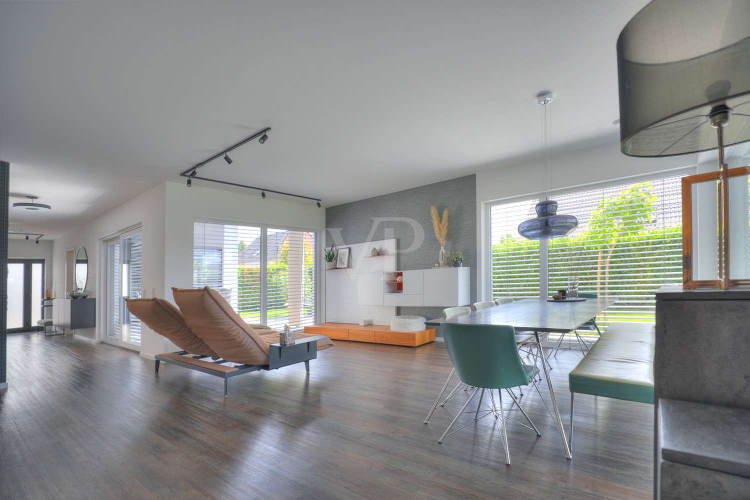 Immobilie in Gemmingen - Zeitlose Architektur in naturnaher Lage – Einfamilienhaus in einer ganz besonderen Art - Bild 11