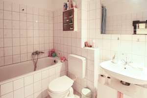 Zentral gelegen und zeitnah bezugsfrei - 2-Zimmer Wohnung in Düsseldorf-Friedrichstadt – Die vollständige Adresse der Immobilie erhältst du vom Anbieter., 40215 Friedrichstadt, Düsseldorf – Vorschaubild 7