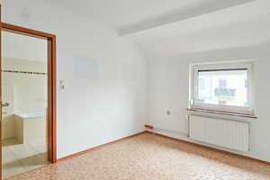Reihenhaus mit Garten in einer Sackgasse in Bremen Gröpelingen zu verkaufen! Voll unterkellert! – Bremen – Vorschaubild 22