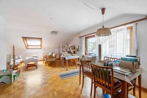 Gepflegtes Mehrfamilienhaus mit Potenzial für Eigennutzer und Kapitalanleger – Die vollständige Adresse der Immobilie erhältst du vom Anbieter., 70563 Heerstraße, Stuttgart – Vorschaubild 14