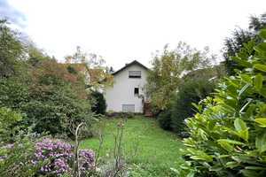 Freistehendes Mehrfamilienhaus mit zusätzlichen Praxis- oder Büroräumen und grossem Garten  – Rhein-Neckar-Kreis – Vorschaubild 3