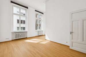 Stilvoller Altbau am Carlsplatz – eine echte Rarität – 40213 Carlstadt, Düsseldorf – Vorschaubild 3