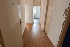 Gut geschnittene 2-Zimmer-Wohnung mit Balkon zu vermieten! – 60433 Frankfurter Berg, Frankfurt am Main – Vorschaubild 3
