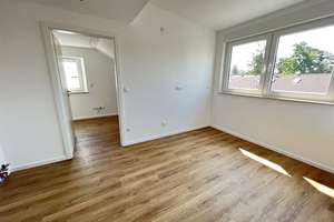 Sebaldussiedlung, Nähe Uni + City! Toll sanierte 2,5-Zi.-DG-Whg. + Garage! – Die vollständige Adresse der Immobilie erhältst du vom Anbieter., 91058 Sebaldus, Erlangen – Vorschaubild 7