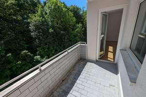 Frisch sanierte 3-Zimmer-Wohnung mit Balkon und Blick ins Grüne - ab 15.06.2026 verfügbar – Terofalstr. 39, 80689 Blumenau, München – Vorschaubild 21