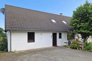 OHNE KÄUFERPROVISION: Charmantes Einfamilienhaus mit Dachgeschoss-Aufstockung in 2008 – Die vollständige Adresse der Immobilie erhältst du vom Anbieter., 24861 Bergenhusen – Vorschaubild 5