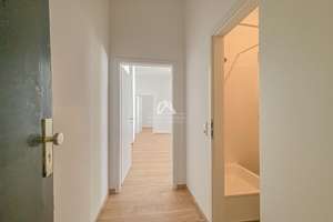 TOP-LAGE IM PRENZLAUER BERG! RENOVIERTE UND KLASSISCHE ALTBAUWOHNUNG! PROVISIONSFREI! – Schönhauser Allee 103, 10439 Prenzlauer Berg, Berlin – Vorschaubild 11
