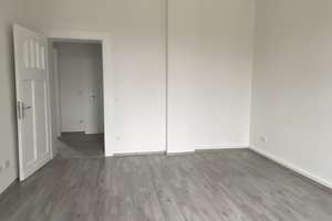 Moderne Altbauwohnung, hohe Decken, große Räume, neues Bad! 2RKDB 62m² – Ellernstr. 67, 45326 Altenessen-Süd, Essen – Vorschaubild 2