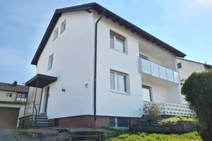 Schönes Zweifamilienhaus direkt am Feldrand in Vollmarshausen. Leben & glücklich sein in Lohfelden! – Die vollständige Adresse der Immobilie erhältst du vom Anbieter., 34253 Lohfelden – Vorschaubild 3