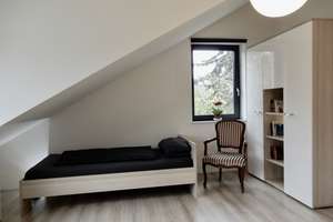 Neu renoviertes voll möbliertes Reiheneckhaus in München Obermenzing – 81247 Obermenzing, München – Vorschaubild 26