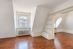 Über den Dächern von Sachsenhausen-Nord: Altbau-Etage mit Aufzug und Skylineblick – 60594 Sachsenhausen-Nord, Frankfurt am Main – Vorschaubild 7