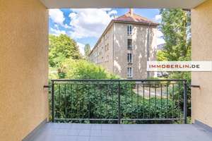 IMMOBERLIN.DE - Sehr attraktive Wohnung mit Loggia in Ruhelage nahe Antonplatz