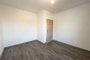 Ruhig wohnen in Leverkusen: Charmante 4-Zimmer-Wohnung im Grünen – Akazienweg 18, 51381 Bergisch Neukirchen, Leverkusen – Vorschaubild 11