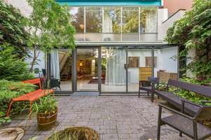 Architekturjuwel mit privatem Garten