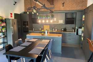 Ein helles Zimmer mit Hochebene im ruhigen Gemeinschaftshaus – Blumenthalstraße 70a, 47058 Duisburg – Vorschaubild 7
