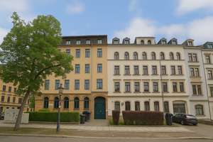 Charmante Altbauwohnung mit Balkon und Lift in zentraler Lage von Chemnitz – Die vollständige Adresse der Immobilie erhältst du vom Anbieter., 9113 Schloßchemnitz, Chemnitz – Vorschaubild 1