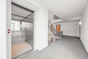 Sofort einziehen und wohlfühlen: Attraktive 4-Zimmer-Wohnung mit bester Alltagsinfrastruktur – Die vollständige Adresse der Immobilie erhältst du vom Anbieter., 80937 Am Hart, München – Vorschaubild 4