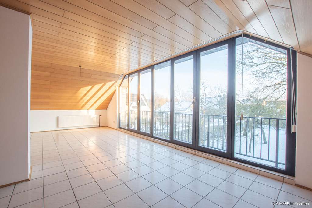 Immobilie in Rollshausen - TOP Immobilienpaket - 1x hochwertiges Ein-/Zweifamilienhaus + 2x vermietete Häuser in Rollshausen! - Bild 4