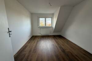 Charmantes Reihenmittelhaus mit drei separaten Wohneinheiten (EG, OG, DG) – Ideal für Kapitalanleger – Wacholderweg 1 1/2, 86169 Hammerschmiede, Augsburg – Vorschaubild 16