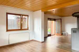 Zweifamilienhaus mit Weitblick – viel Potenzial für Ihre Wohnträume – Miltenberg (Kreis) – Vorschaubild 2