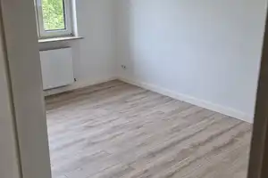 Renovierte 3 Zimmerwohnung in Huckelriede – Bremen – Vorschaubild 1