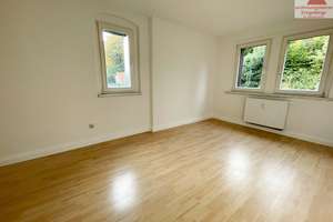 3-Raum-Wohnung in Schwarzenberg zu vermieten. Auf Wunsch mit Einbauküche! – Am Brückenberg 3, 8340 Schwarzenberg/Erzgebirge – Vorschaubild 3