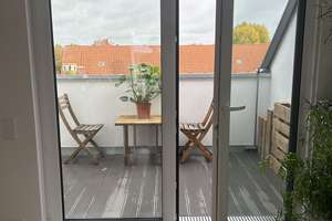Wunderschöne, Lichtdurchflutete 2 Zimmer Dachgeschosswohnung mit EBK, 2 Balkonen und Waschmaschine – Annaberger Straße 2A, 4159 Möckern, Leipzig – Vorschaubild 5