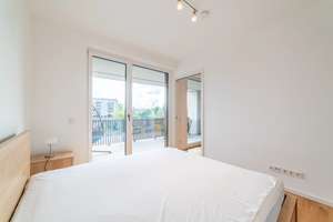 Premium 2‑Room Living South‑Facing the Berlin Wall – Die vollständige Adresse der Immobilie erhältst du vom Anbieter., 10243 Friedrichshain, Berlin – Vorschaubild 15